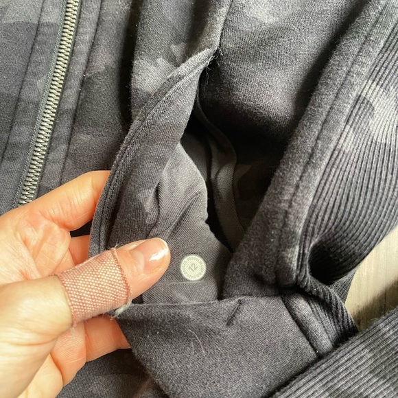 Lululemon camo full zip scuba - Picture 6 of 10